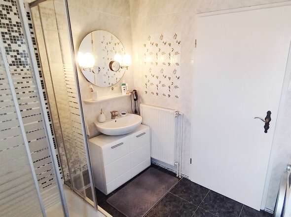 Dusche OG