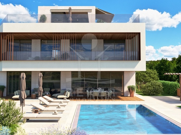 Luxuriöse Villa in erstklassiger Lage 