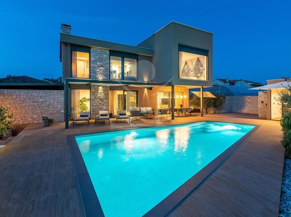 Luxusvilla mit Meerblick bei Umag