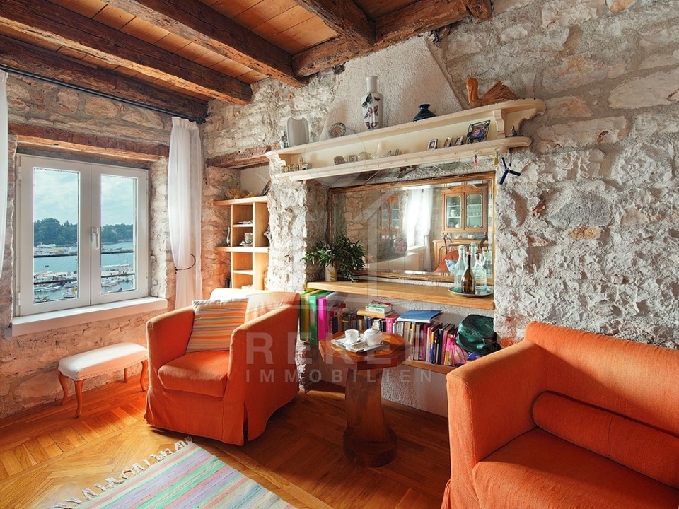 Gemütliches Zuhause mit rustikalem Charme