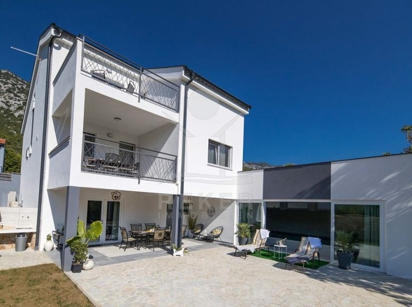 Terrasse und Balkone bieten magische Momente