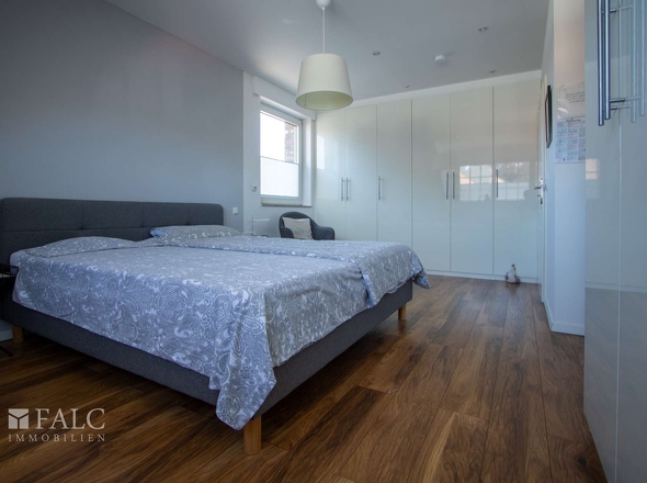 Elternschlafzimmer DG