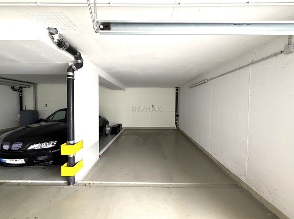 Tiefgaragenstellplatz
