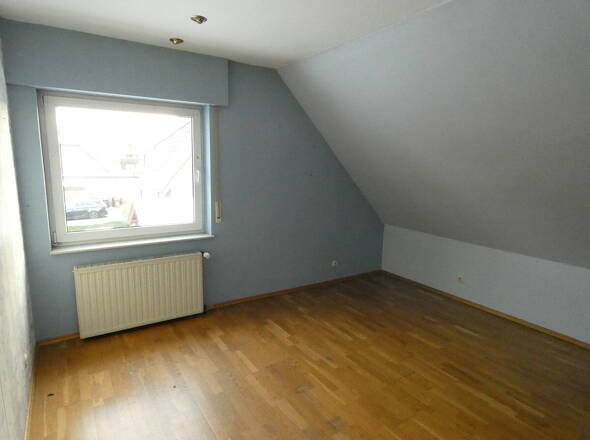 Schlafzimmer III