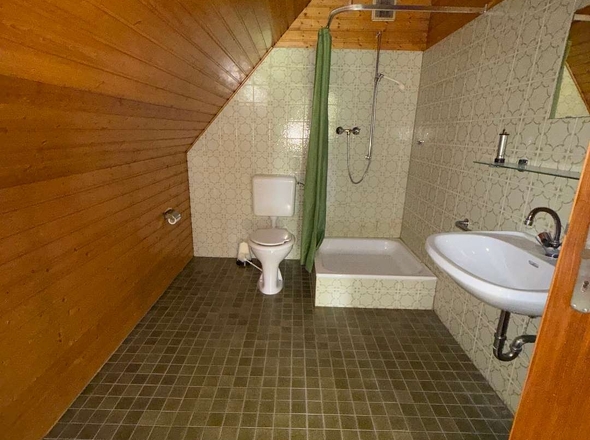 Badezimmer 1.OG 