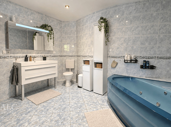 Badezimmer OG