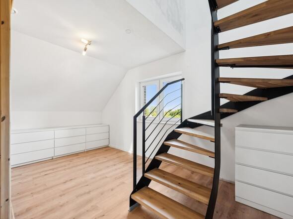 Treppe zum DG
