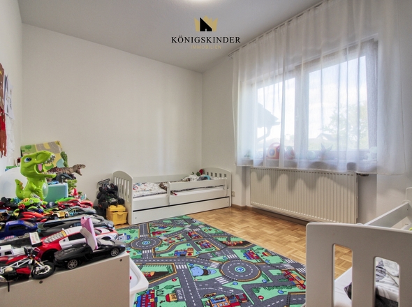 Kinderzimmer oder Büro 