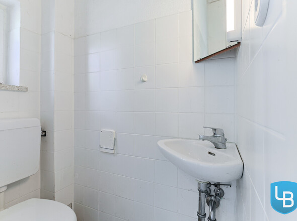 Gäste-WC im Windfang