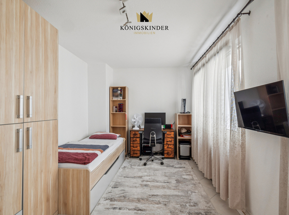 Schlafzimmer 5