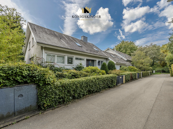 Außenansicht Straßenseite
