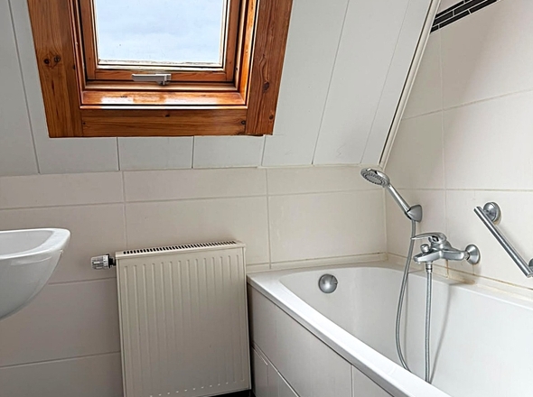 Bad mit Wanne