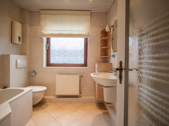 1. Obergeschoss: Badezimmer