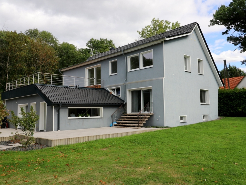 Real Estate Title Image Background