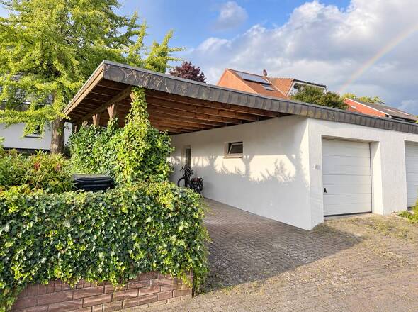 Carport u. Garage