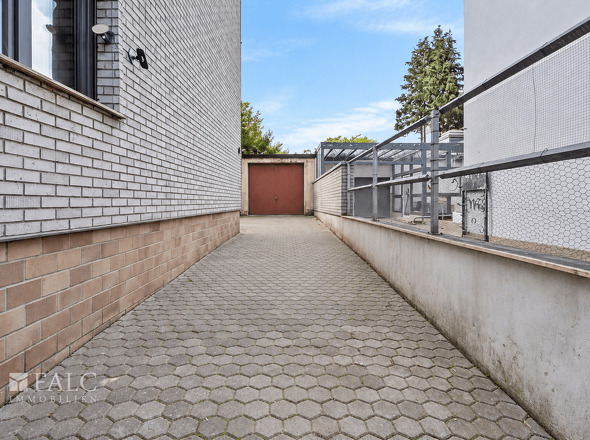 Garageneinfahrt