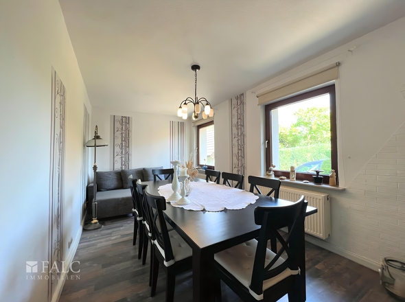 Esszimmer I
