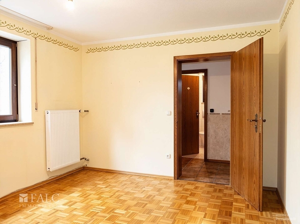 EG: Schlafzimmer 3 von 3