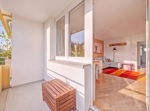 KI bearbeitet - Balkon