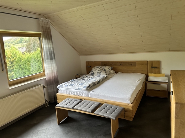 Schlafzimmer OG