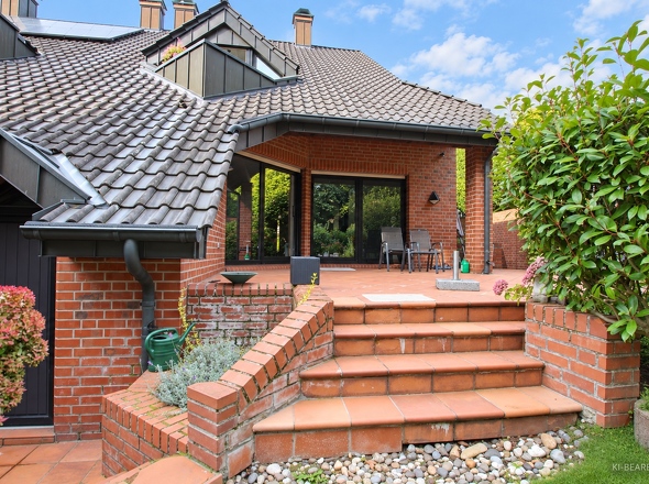 Treppenanlage zur Terrasse